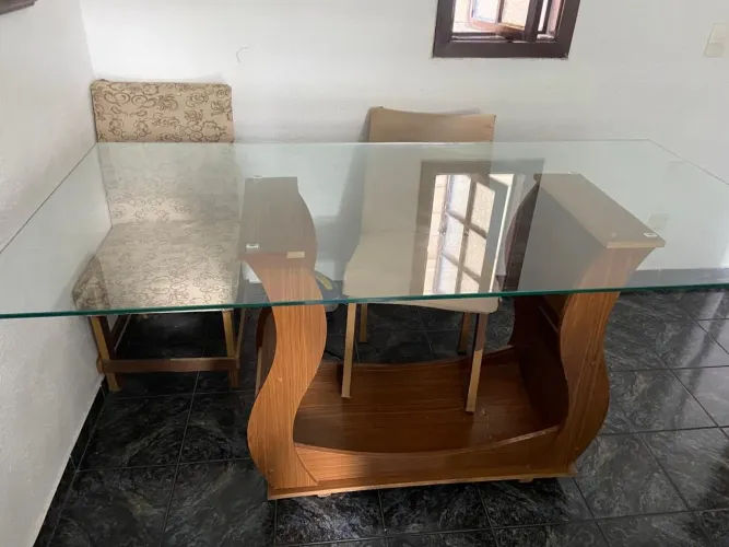 VENDO MESA 6 LUGARES