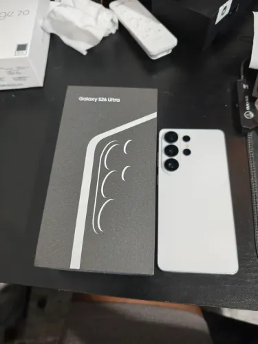 S26 ULTRA 256GB NOVO