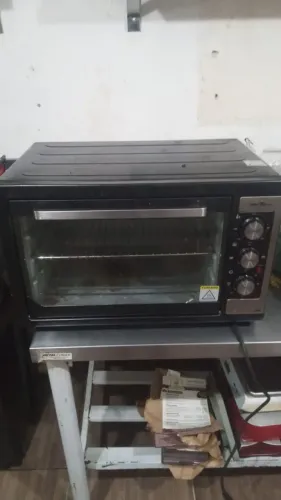 Forno Elétrico Britânia 43L Preto Dupla Resistência nova recém trocada BFE43 