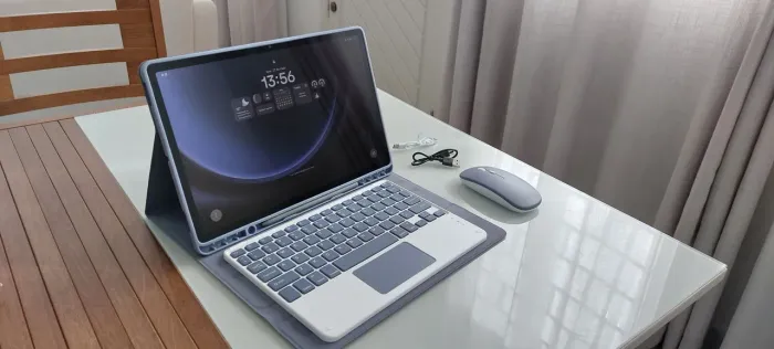 Tablet Samsung S9 FE+ Seminovo Completo na caixa