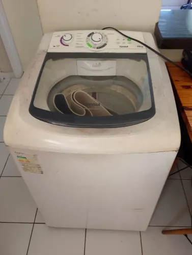 MAQUINA DE LAVAR 11KG/COM DEFEITO