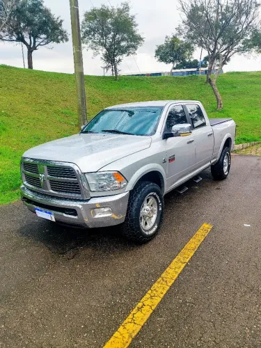 Ram 2500 Laramie 6.7 TDI CD 4X4 Diesel 2012