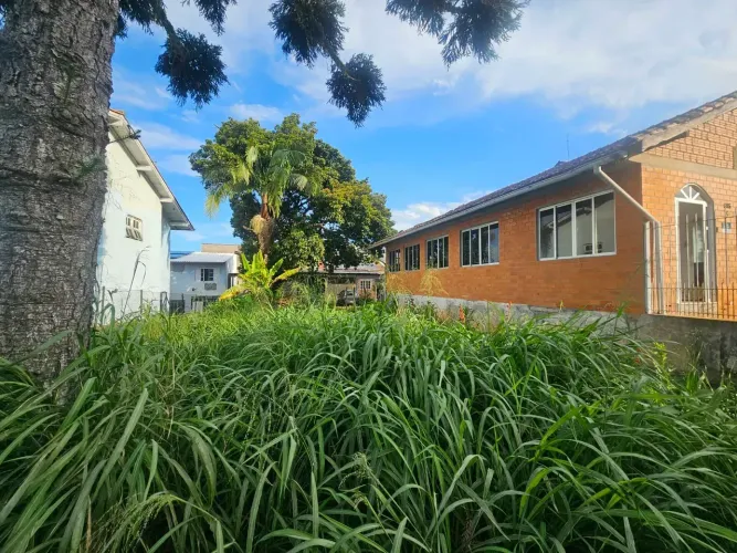 Terreno com 872,94m2 para venda no bairro Ipiranga na Cidade de São José - SC