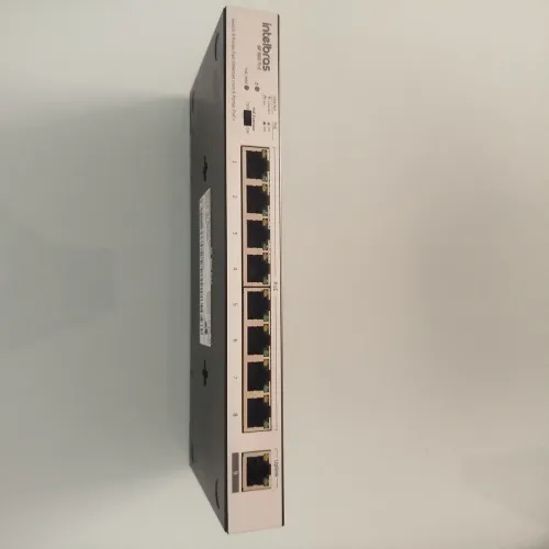 Switch 9 Portas, Fast Ethernet, C/ 8 Portas Poe+ Sf 900