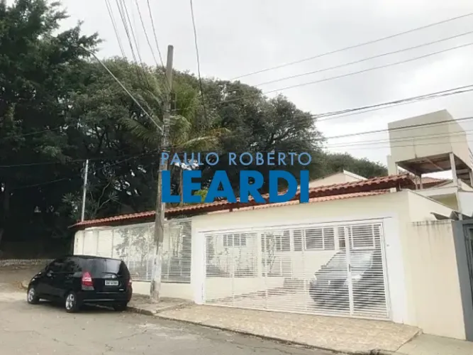 CASA TÉRREA - JAGUARÉ - SP