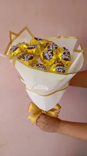 Buque de Chocolate ouro branco