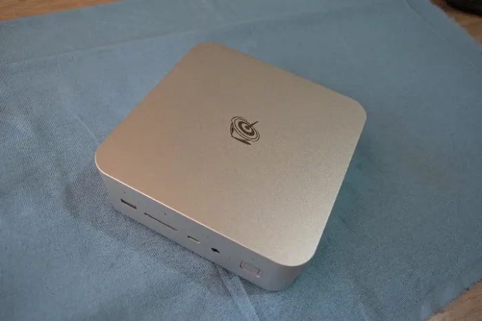 Mini PC Beelink GTi14 Intel Ultra 9 185H (sem RAM, sem SSD, sem WiFi) ~ PARA CONSERTO