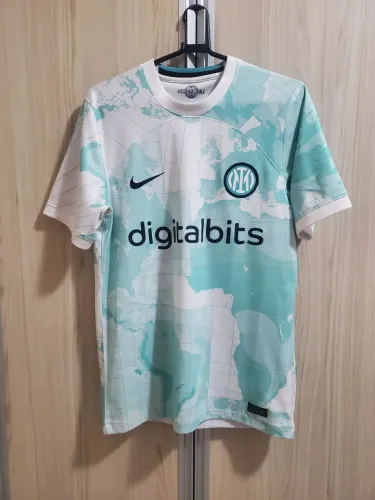 Camisa três Inter de Milão 22-23<br>Tamanho P <br>R$330