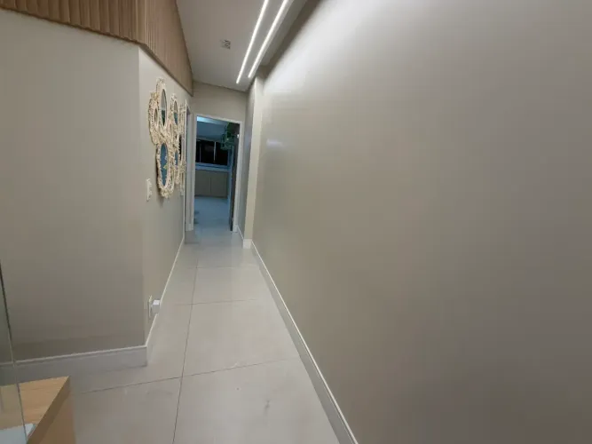 Sala para venda no Alpha Medical Center - 41m2 - decorada e mobiliada - ar condicionado