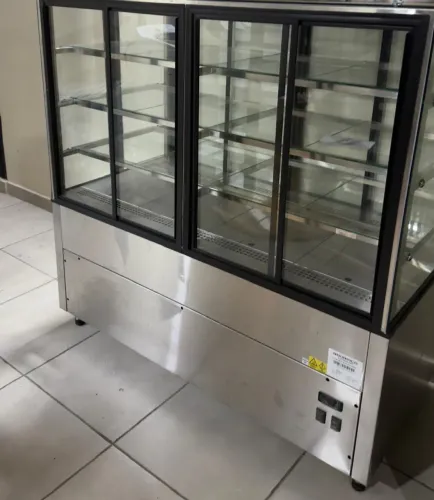 Balcão Vitrine Expositora Aquecida