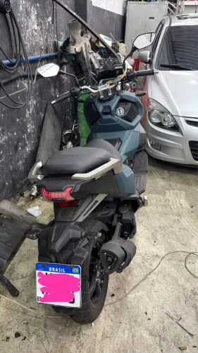 ADX APENAS 200 KM RODADOS