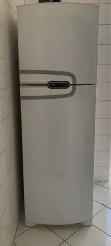 Refrigerador /Geladeira 340L FrostFree 2 Portas Consul. Compressor Novo