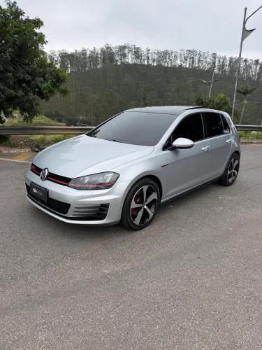 Volkswagen Golf GTI 2.0 TSI 220cv Aut. 2016