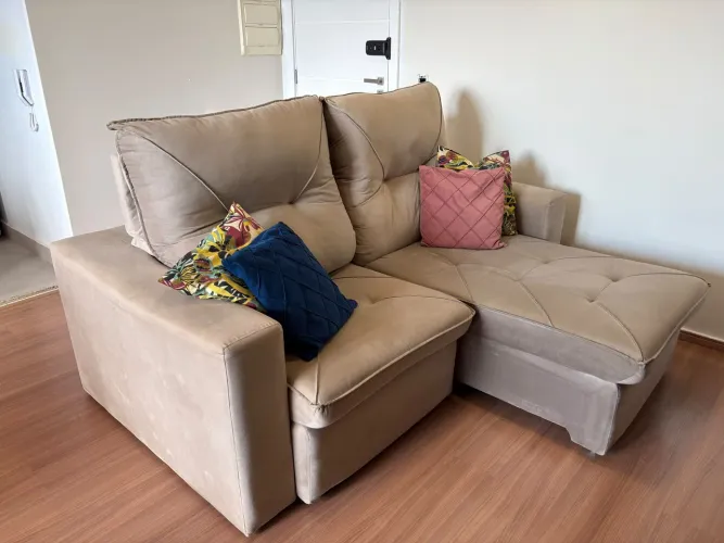 Sofá Retrátil 2m (Molas Ensacadas + Pillow Top)