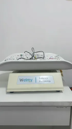 Balança Pediátrica Digital 30kg Welmy com Capa - Branca