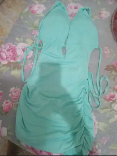 Vende se vestido