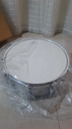 Caixa de Bateria Michael Legacy 14x6,5 Sparkle Branca Nova