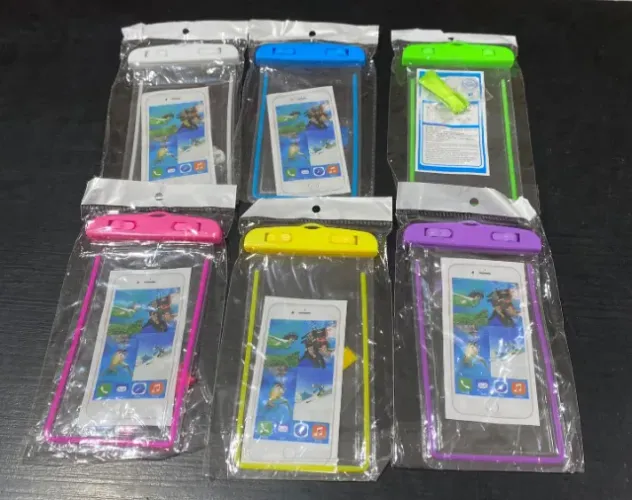 Capa Impermeável Com Cordão Para Celular Proteção Total A Prova D´agua até 20M Profundidad