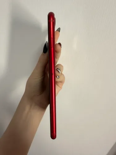 IPHONE 8 PLUS VERMELHO (70%) BATERIA