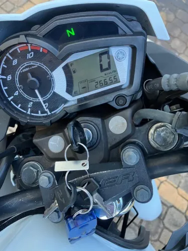 Yamaha Fazer 150 SED 2020/2021 - Branca - Flex - R$ 15.000