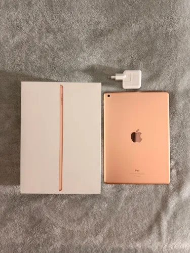 iPad 6ª Geração 128GB Wi-Fi Dourado com Caixa e Nota Fiscal