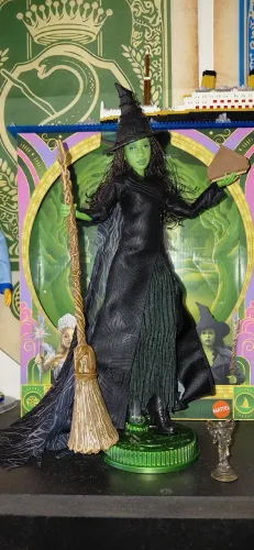 Boneca Elphaba Wicked