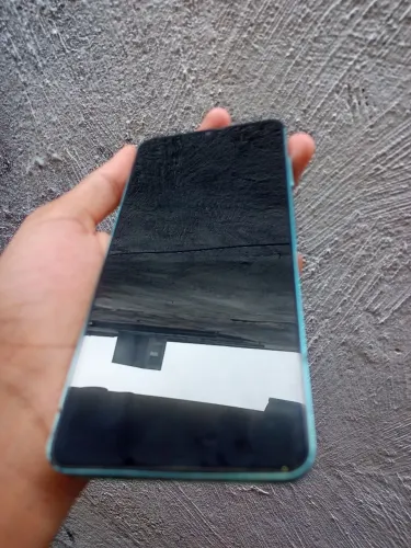 Samsung Galaxy A06 R$300