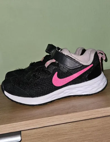 Tênis Infantil Nike - Tamanho 28