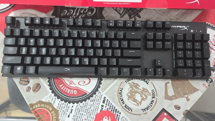 Teclado Mecânico Gamer HyperX Alloy FPS RGB 100%