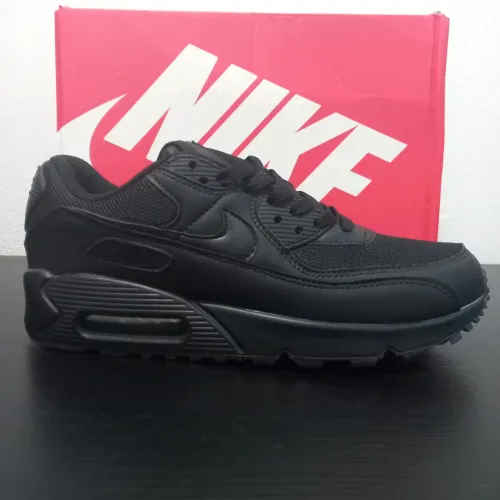 TÊNIS NIKE AIR MAX 90 PRETO TRIPLE BLACK COMPLETO NOVO NA CAIXA TAMANHO 40