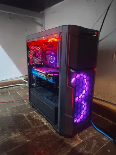 PC Gamer Completo Ryzen 5 3600 + RX 580 Sapphire Nitro+ 8GB - Pronto para Jogar!