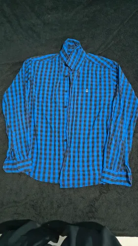 Camisa Manga Longa Xadrez Azul e Preto com Bordado TAMANHO G