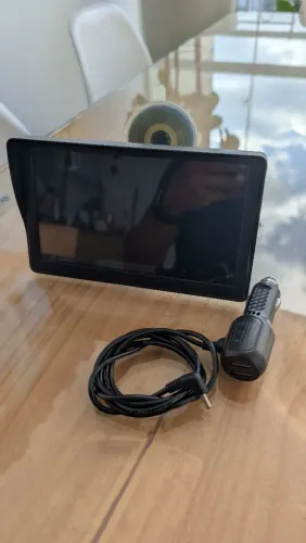 GPS Automotivo com espelhamento sem fio