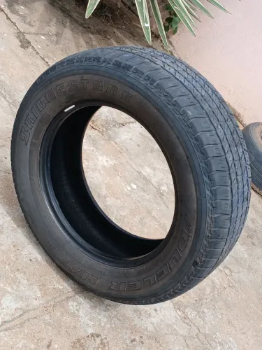 4 PNEUS ARO 18