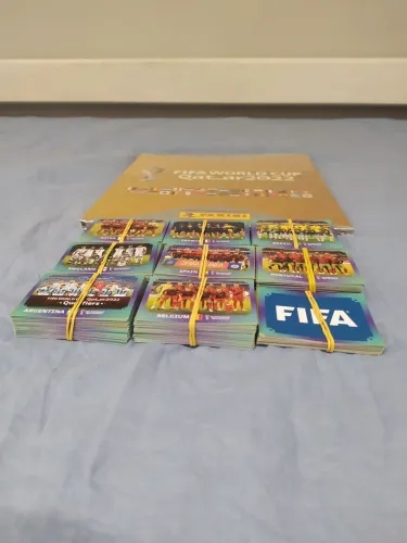 Álbum Copa Copa 2022 Dourado + figurinhas para colar
