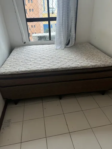 Cama box casal,