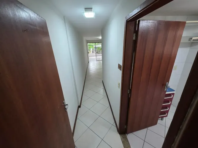 Imóvel para aluguel possui 94 metros quadrados com 3 quartos