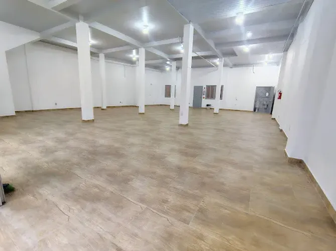 Alugo sala comercial 
