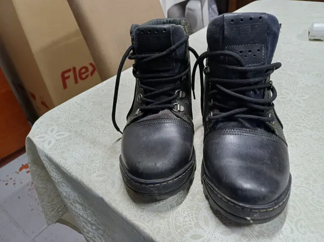 Bota Pegada Petro Style couro N°41 
