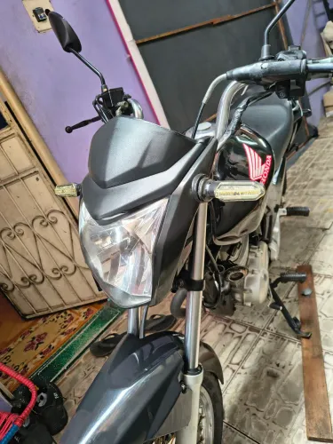 Vendo start 150 em días 