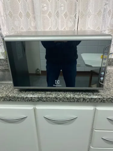 Micro-ondas Electrolux MI41S 31 Litros Inox Espelhado