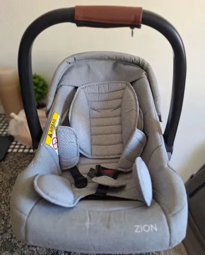 Bebê conforto