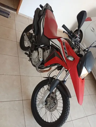 XRE 300 Rally