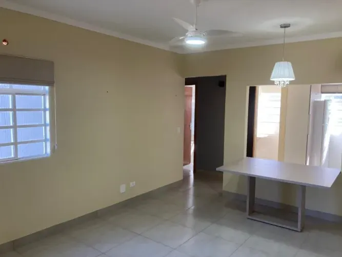 Excelente apartamento no Tiradentes - Reformado com planejados novos - Aceito carro