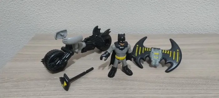 Imaginext Boneco Batman + Moto + Mochila a jato