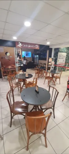 Mesas e Cadeiras Thonart