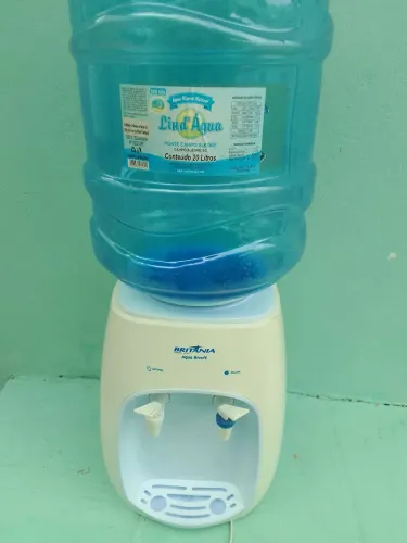 Bebedouro água gelada e natural