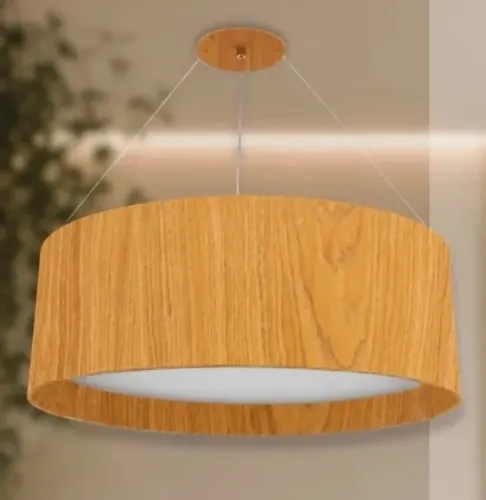 Lustre pendente de madeira