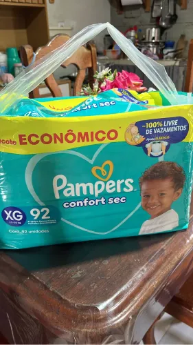 Fralda Pampers confort sec Xg- Pacote com 92 unidades