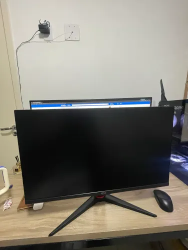 Monitor Aoc 27 100hz